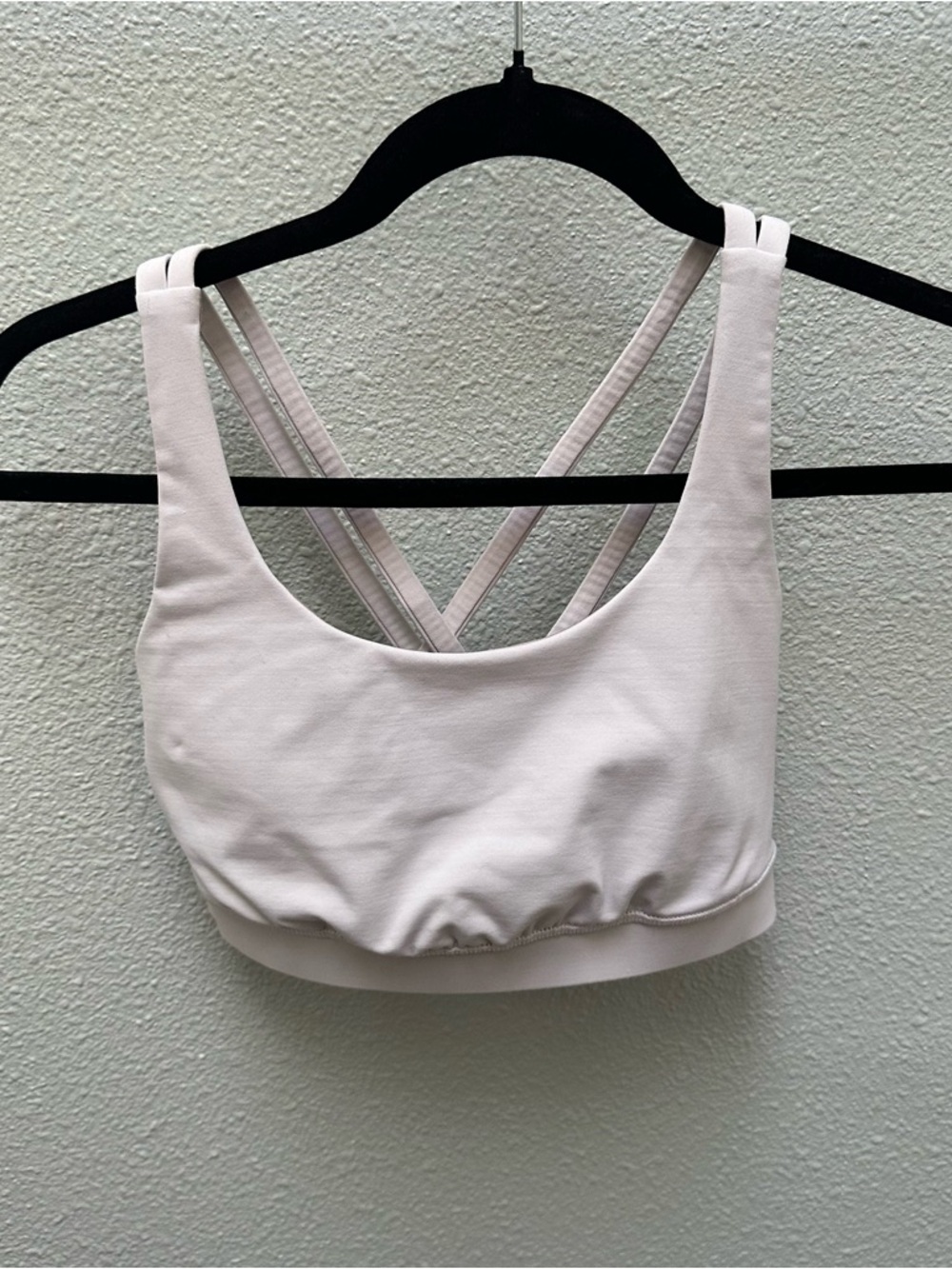 lululemon athletica Light sports bra Size 8